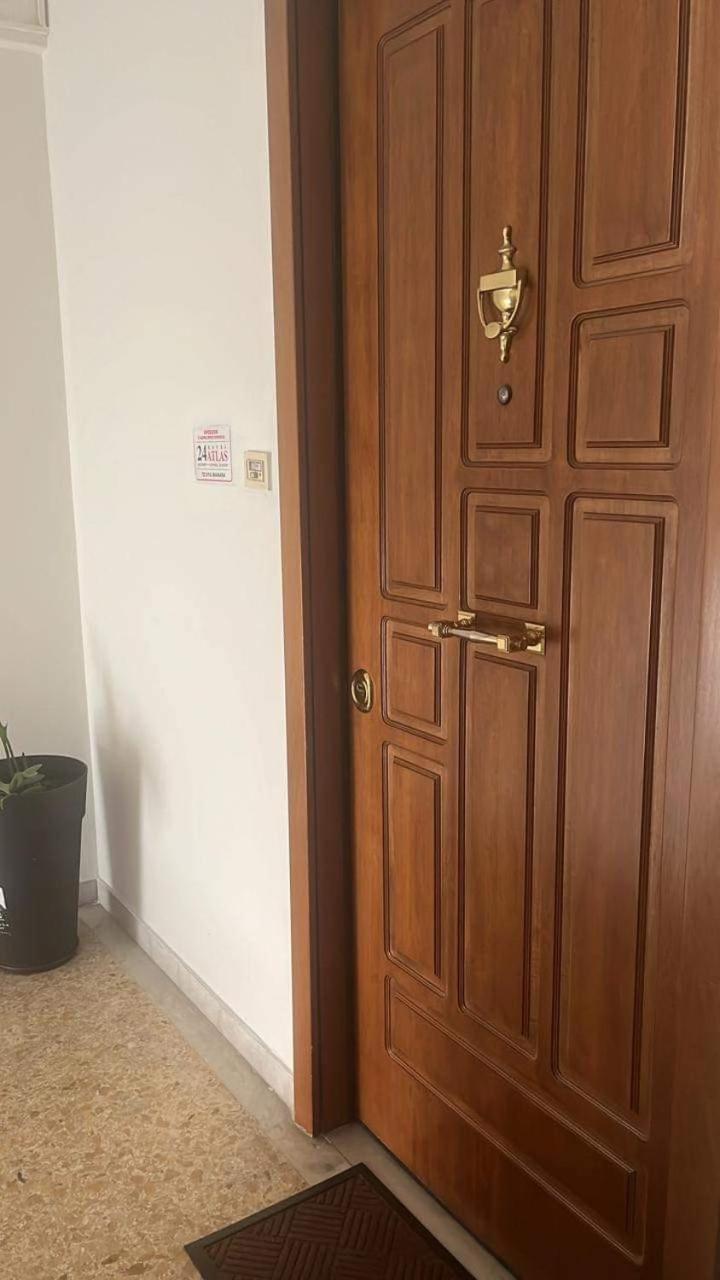 100 M2 In The Center Of Apartment *